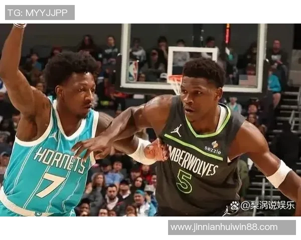 普理查德狂砍42分创生涯新高22投15中三分6记助力球队胜利 普理查德狂砍42分创生涯新高22投15中三分6记助力球队胜利