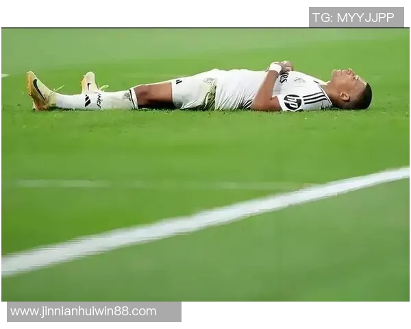 姆巴佩呼吁队友在巴萨领奖时离场德科表示应保持宽容大度 姆巴佩呼吁队友在巴萨领奖时离场德科表示应保持宽容大度